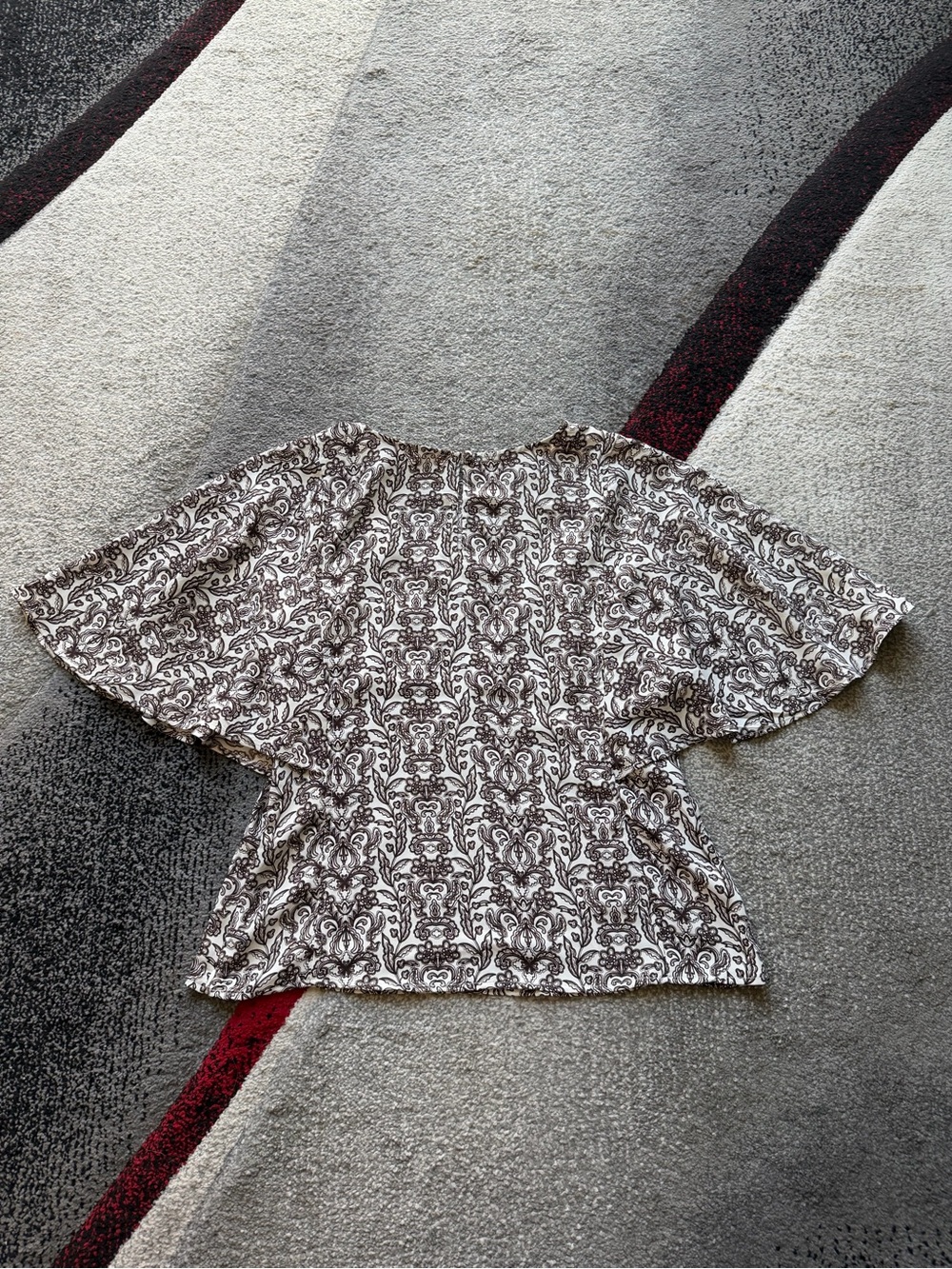 LOFT Brown and Cream Paisley Flutter Sleeve Blouse - Picture 3 of 3